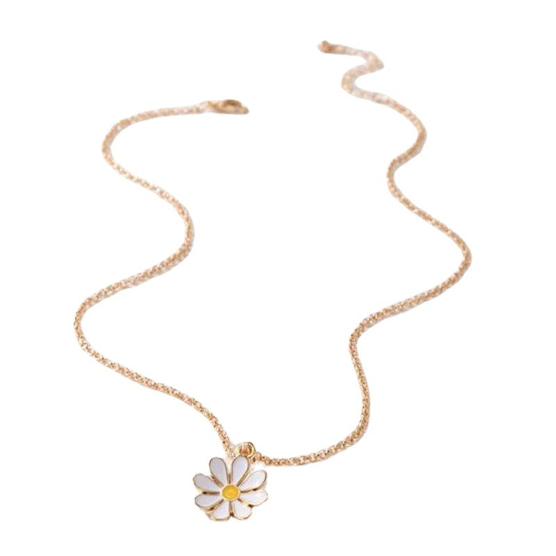 Wholesale White Drip Flower Alloy Necklaces